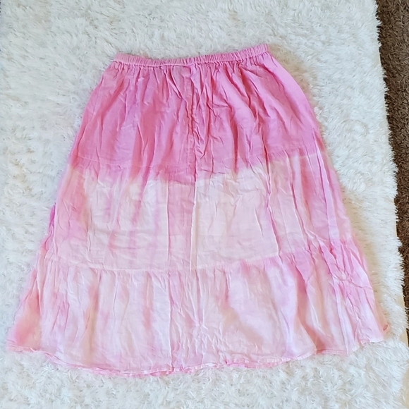 MultiPink Tie-Dye Ruffle Skirt, Size M-XL - Picture 4 of 5